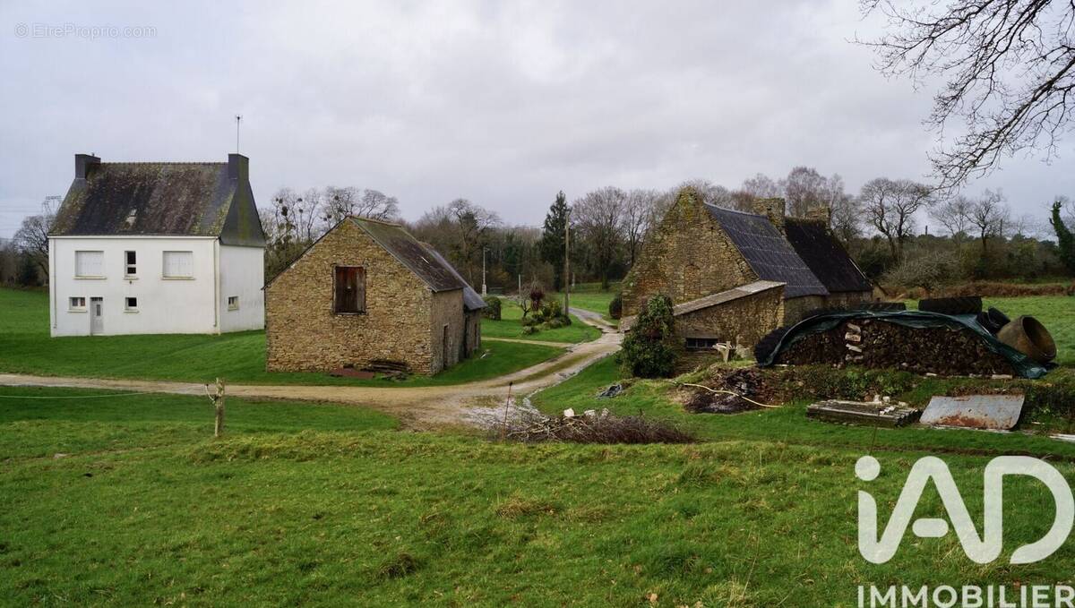 Photo 1 - Maison à PLUVIGNER