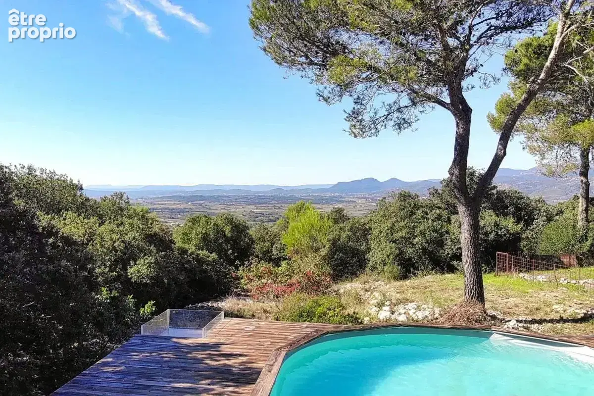 Villa d’architecte au cœur de 2,6 hectares de nature, avec vue panoramique exceptionnelle - photo 9