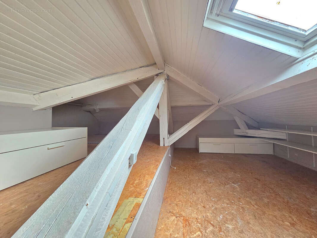 Maison à RILLIEUX-LA-PAPE