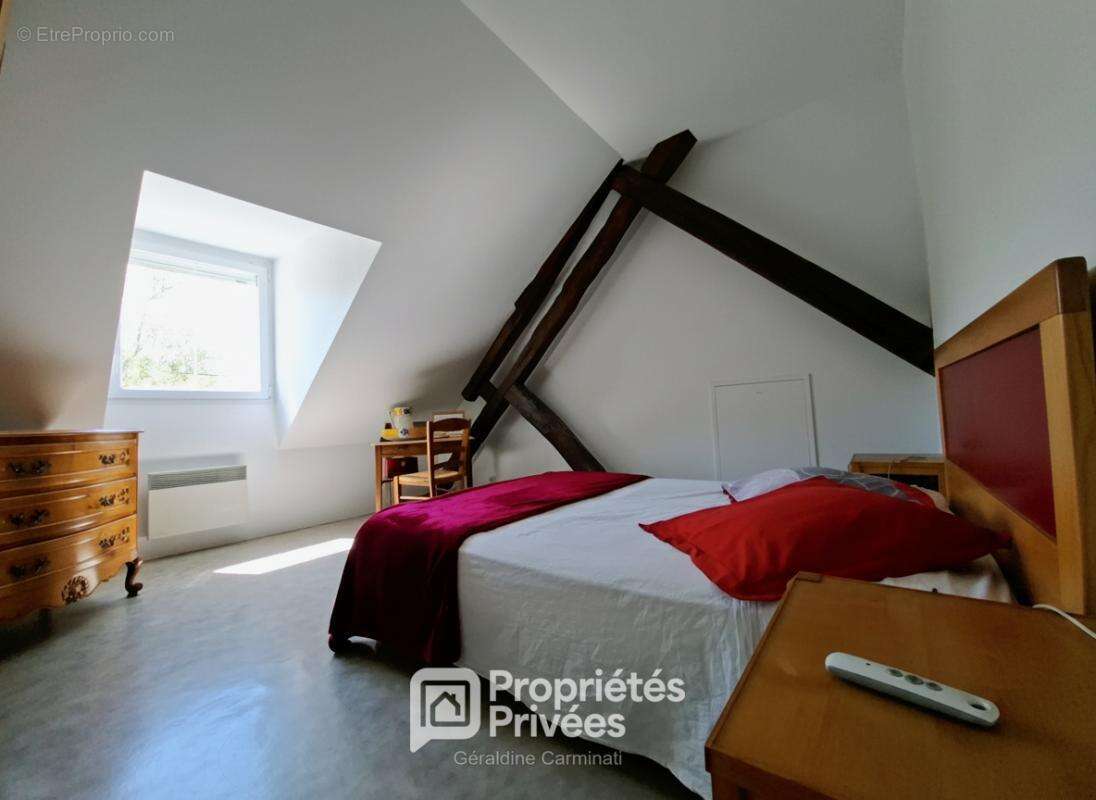 A VENDRE EN EXCLUSIVITÉ 37230 Fondettes, Maison de ville / Appartement 135m², 4/5 chambres, Cour fermée sécurisée, Stationnement - photo 9