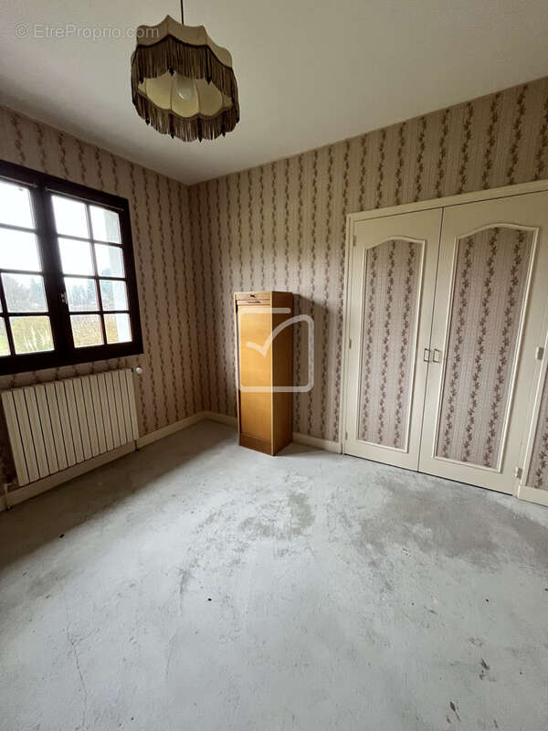 A vendre Maison 118 m2 avec Garage + dépendance sur terrain de 2593m2 - photo 12