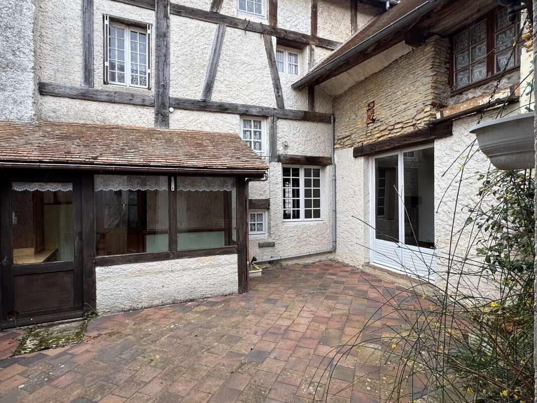 Maison à PACY-SUR-EURE