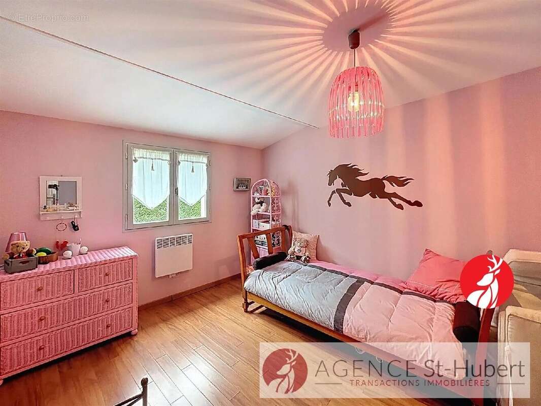 Maison à MILLY-LA-FORET