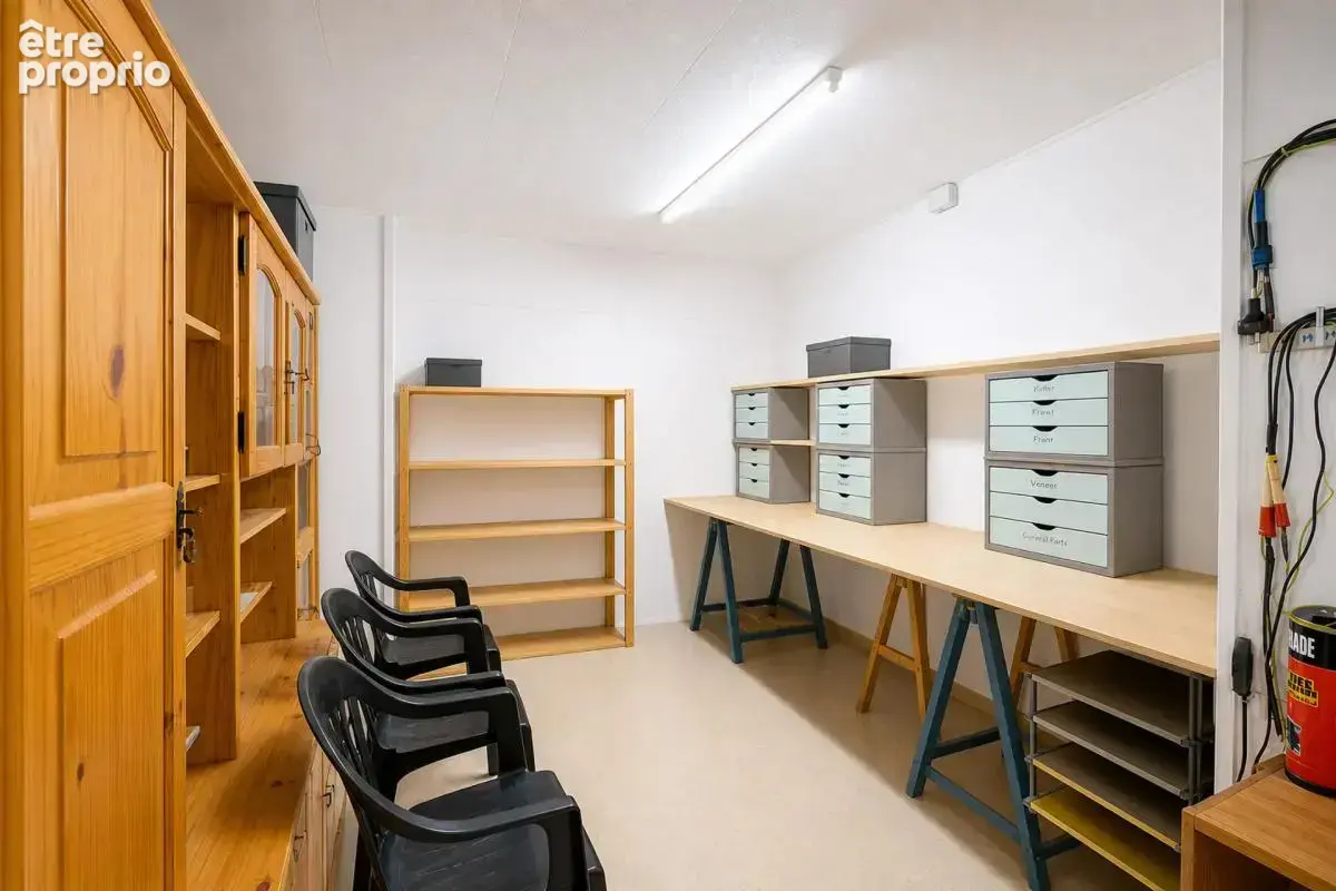 Maison de 5 pièces de 170 m² à Millières - photo 8
