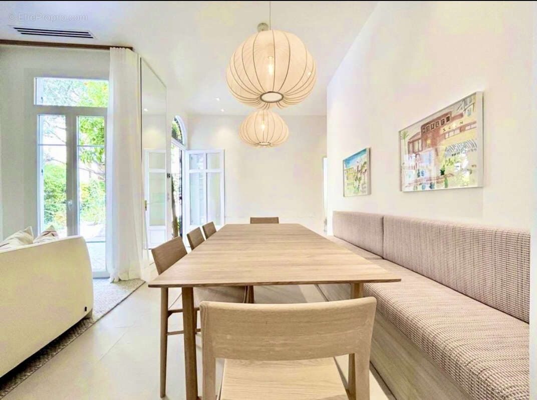 Cannes centre rare villa t4 de 131m2 terrasse de 105m2 - photo 9