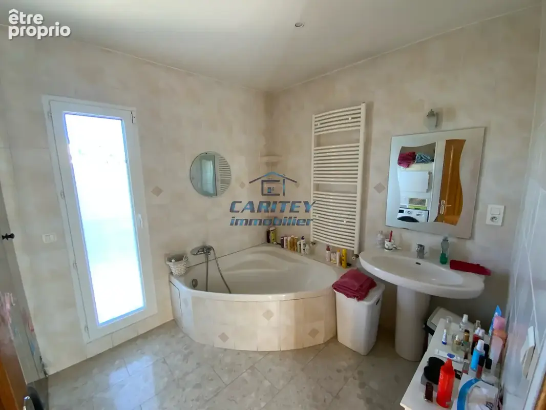 Villa d'architecte avec piscine a villeneuve-les-avignon - photo 9