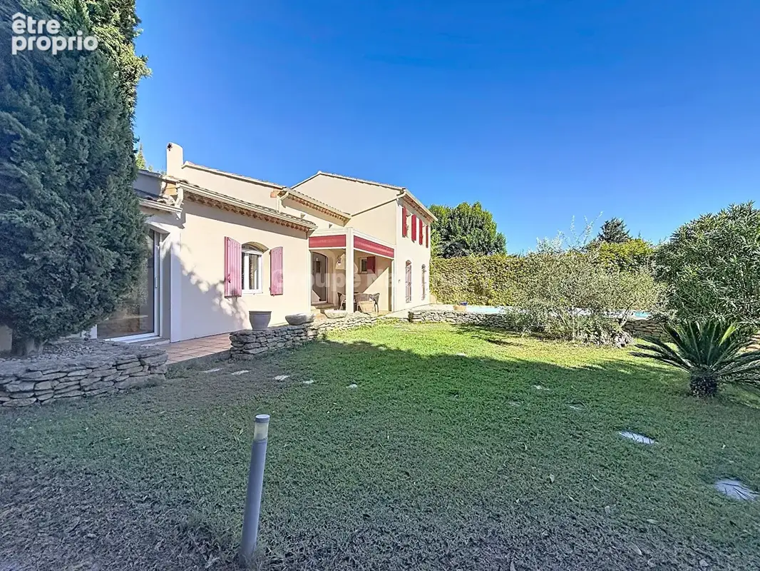 Propriété familiale de charme avec piscine, à proximité de Saint-Rémy-de-Provence - photo 24