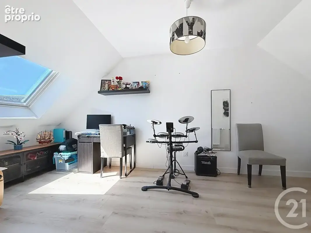 Maison 6 pièces 140 m² à vendre à Chartres (28000) - photo 15