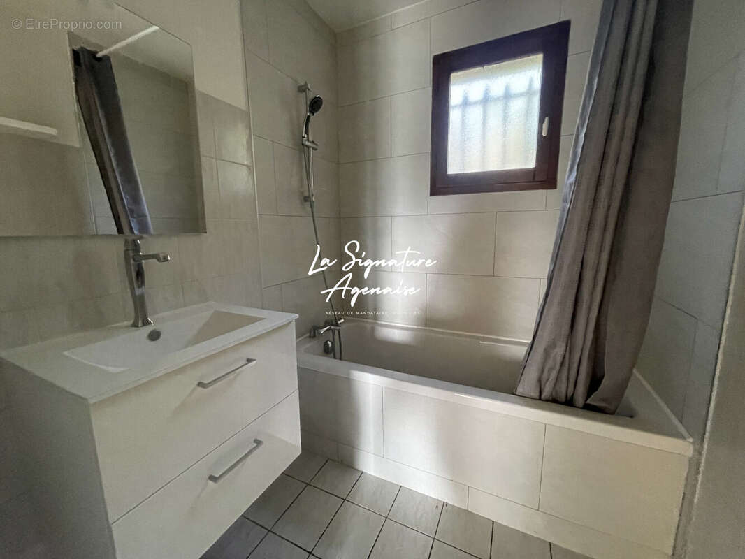 Maison à COLAYRAC-SAINT-CIRQ