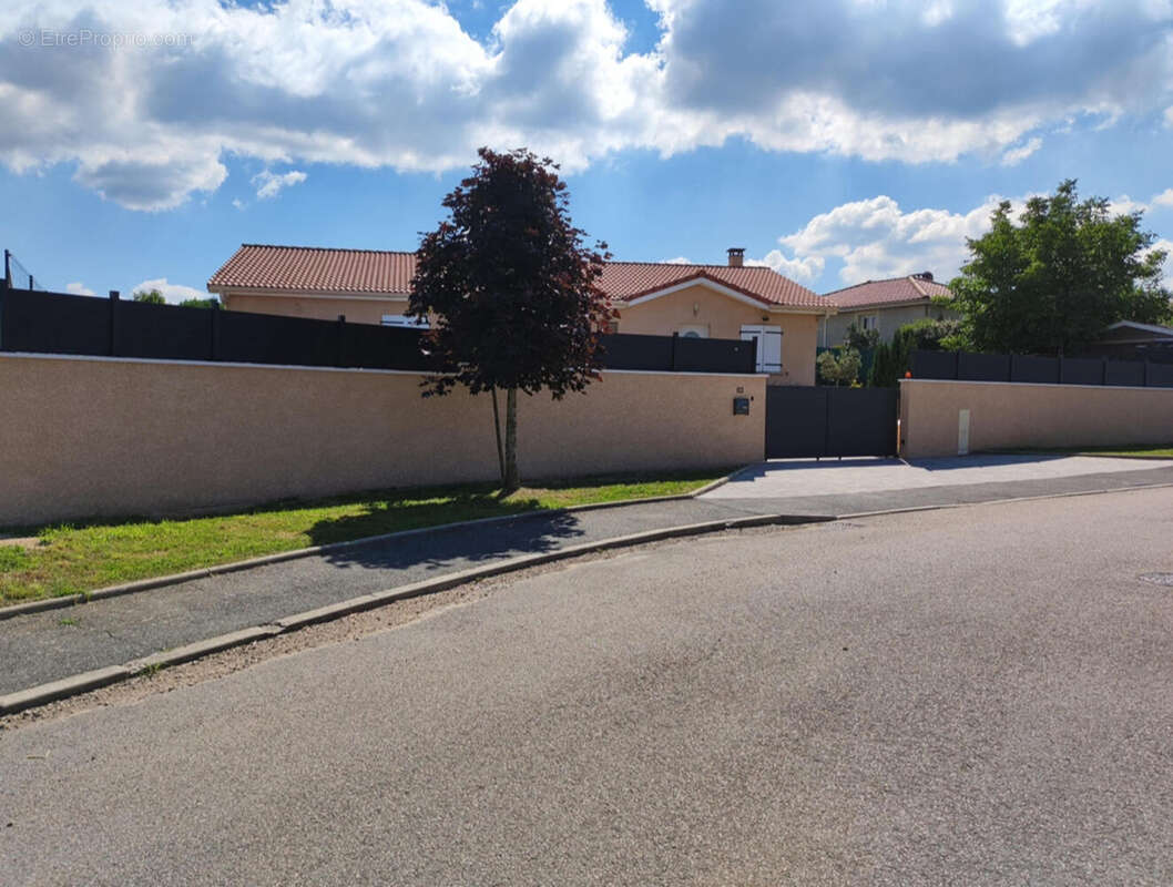 Photo 2 - Maison à RONNO