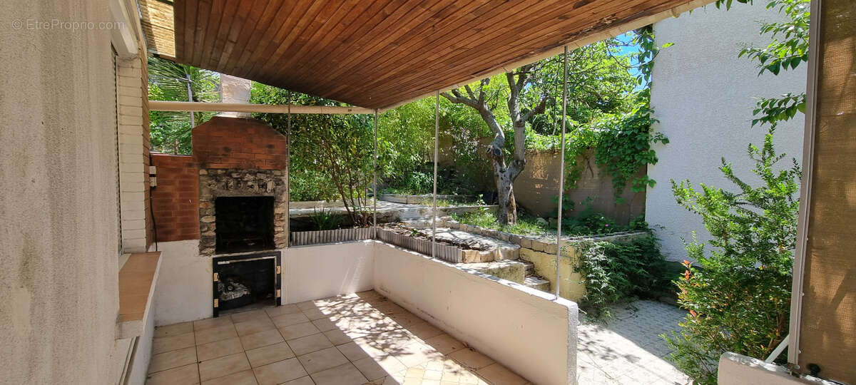 Maison à GANGES