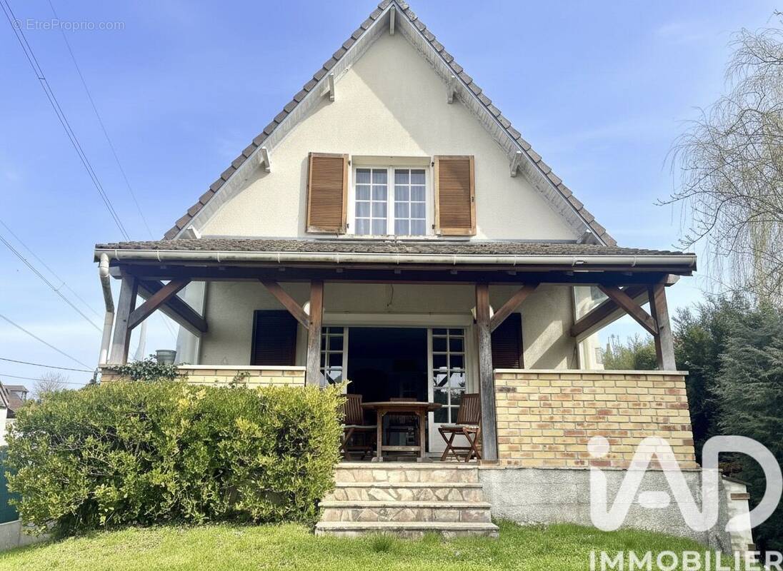 Photo 1 - Maison à OLLAINVILLE