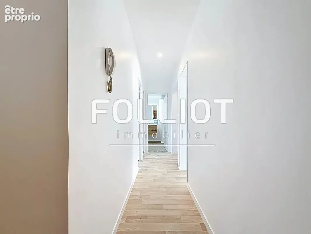 A vendre au coeur de CARTERET Appartement 3 pièces avec combles aménageables - photo 6