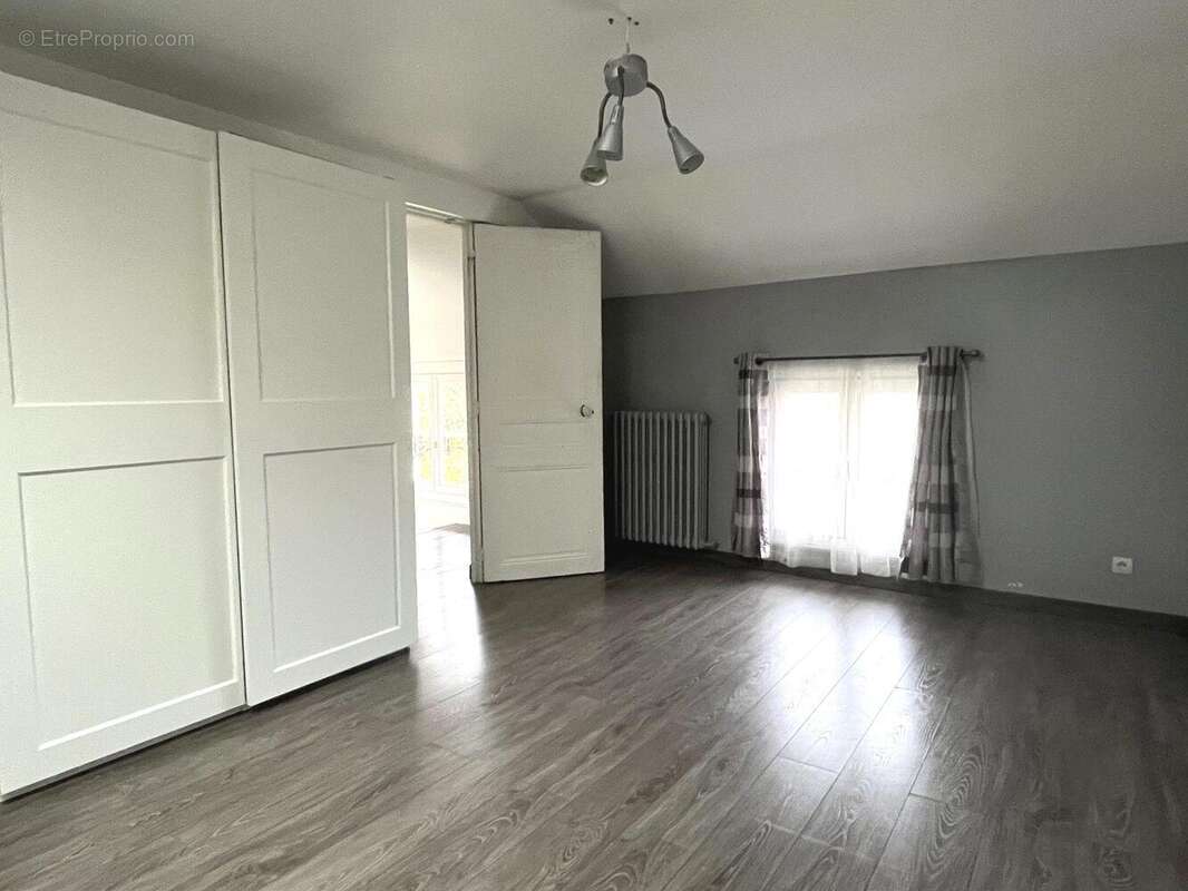 Maison à MONTLIGNON