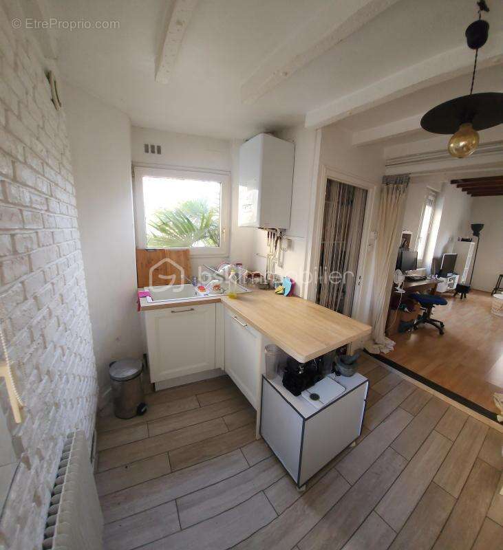 Charmant T3 de 60 m² – Idéalement situé, proche Préfecture - photo 4