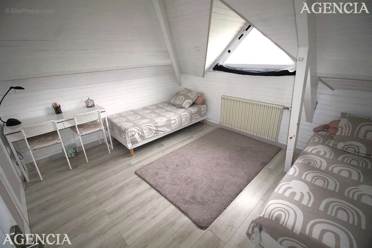 Maison à PONTAULT-COMBAULT