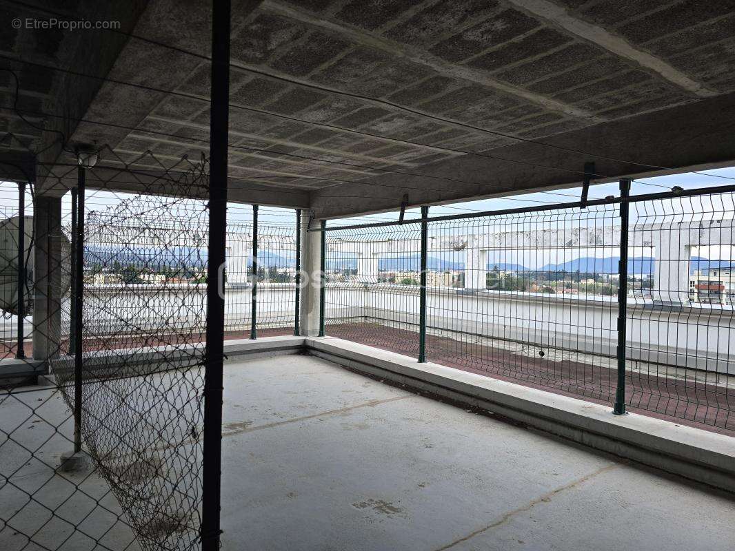 Appartement F3 lumineux avec balcon et vue panoramique – Nocaze- Montélimar - photo 10