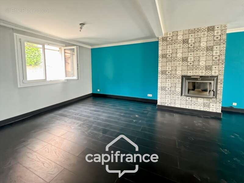 Maison à CARQUEIRANNE