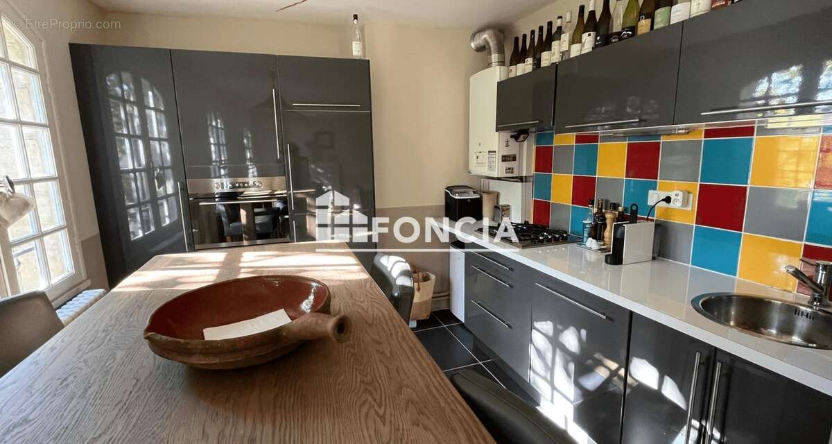 Appartement à UZES