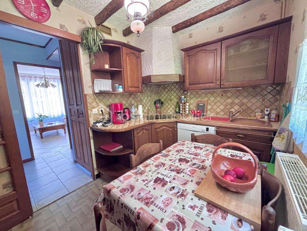 Maison à MERU