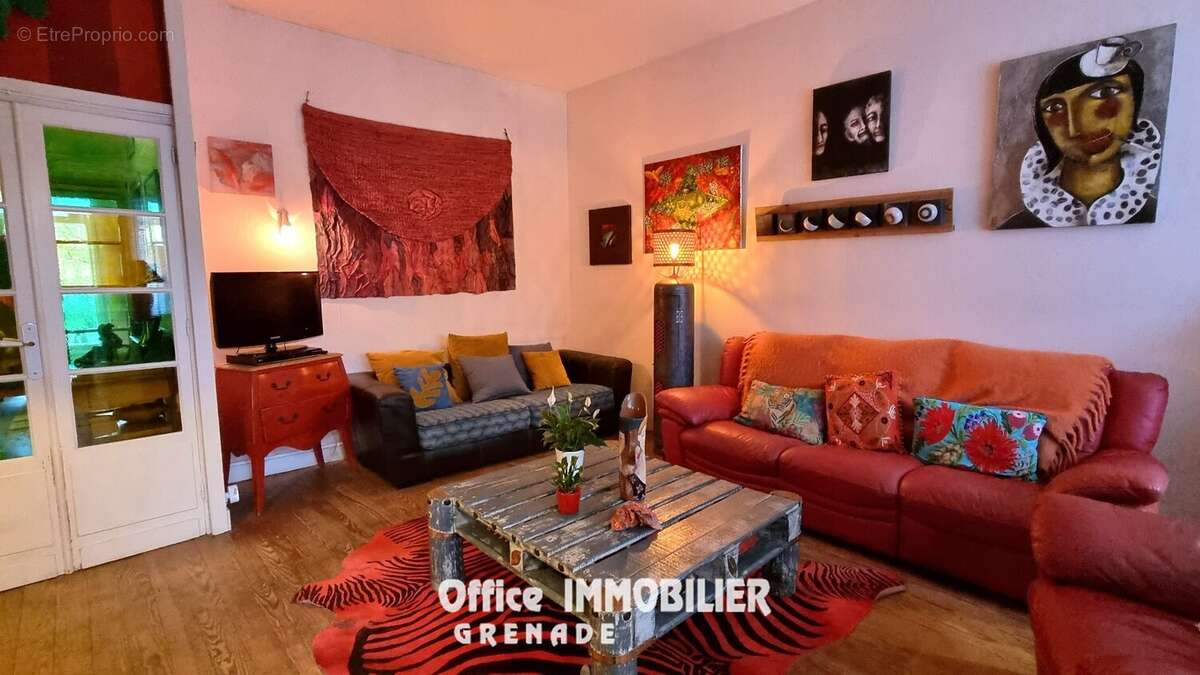 Maison à PORT-SAINTE-FOY-ET-PONCHAPT