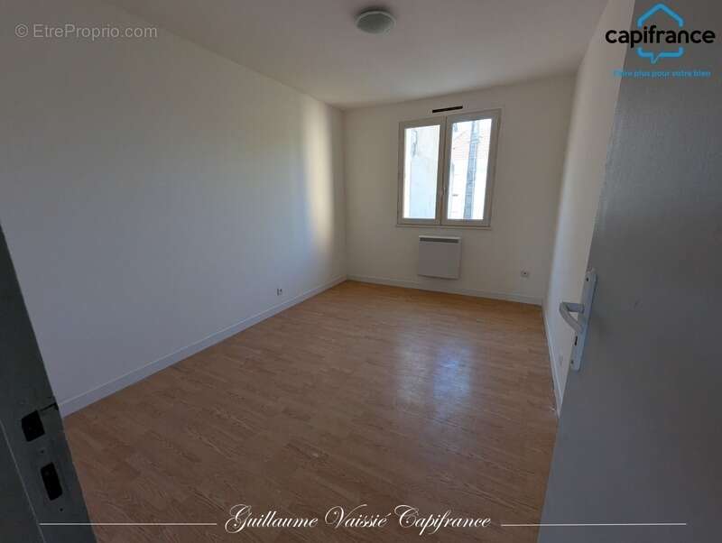 Maison/Immeuble de rapport à vendre 8 pièces CHATELLERAULT (86) - photo 7