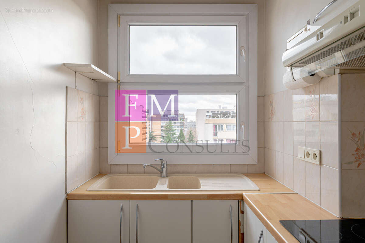 Appartement à PARIS-11E