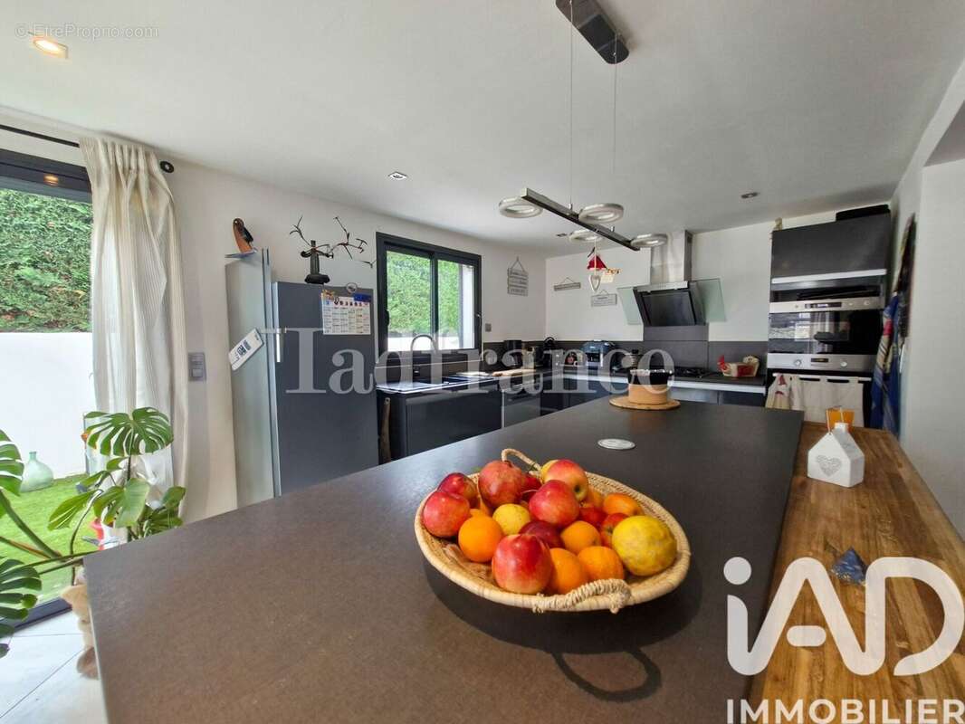 Maison 107 m² à Joch  - photo 7