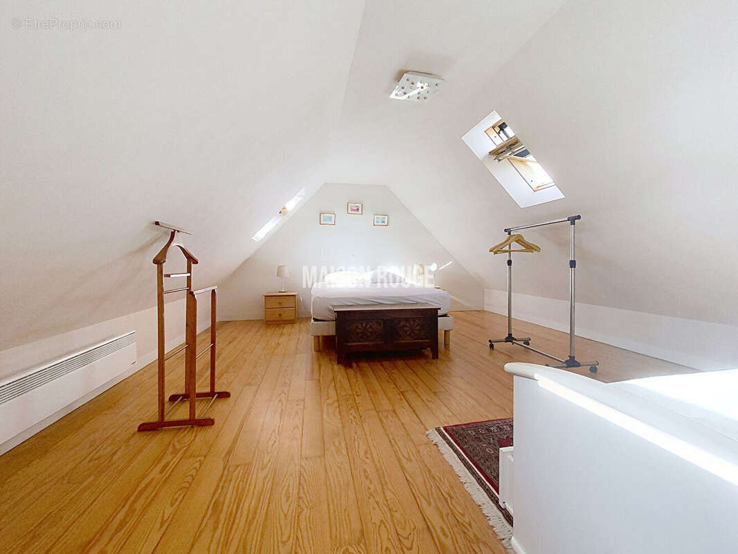 Maison à PLOUGRESCANT