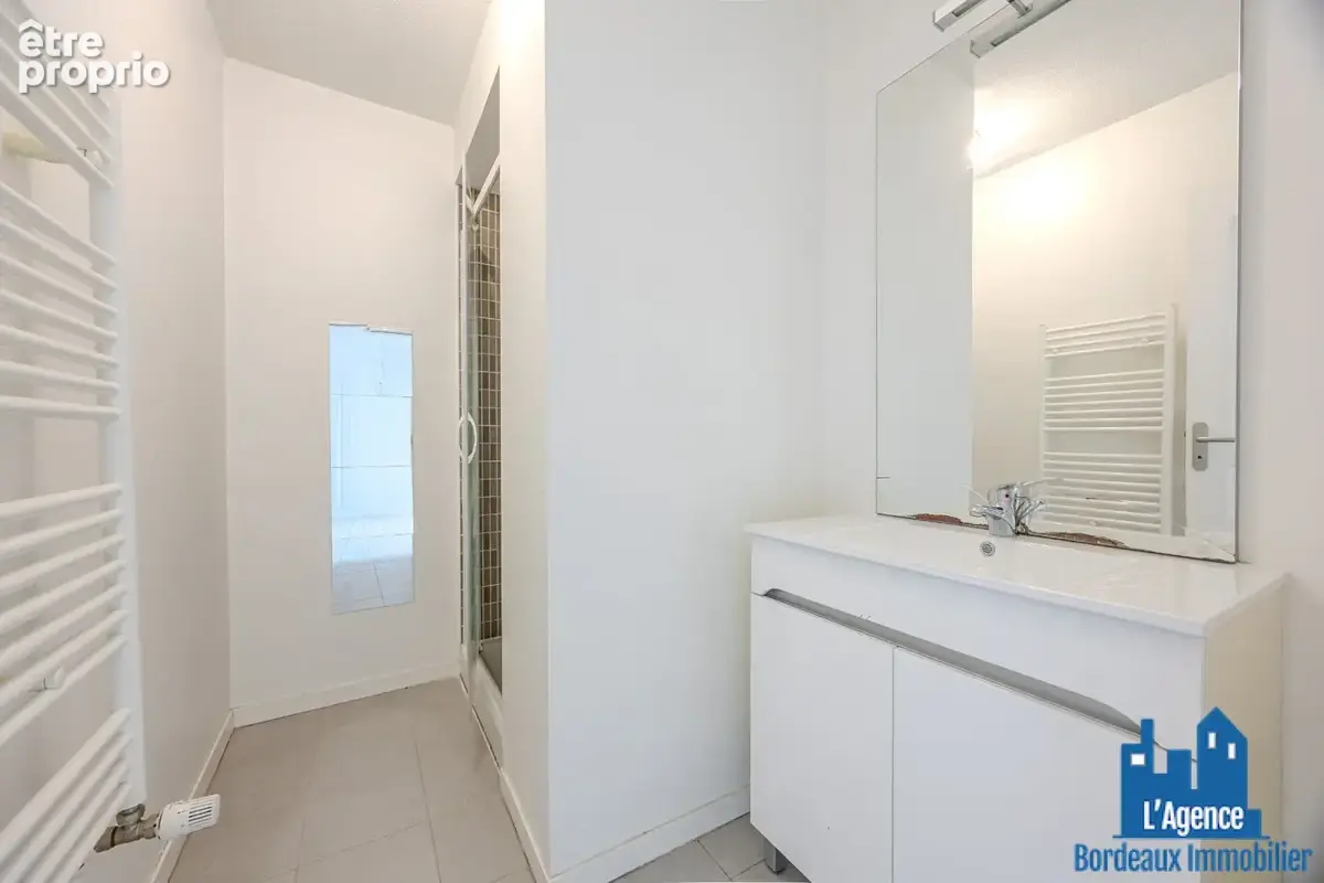 Exclusivité !!!  bruges - appartement type 4 de 86 m² avec terrasse et deux places de parking. michaël vigier  o6 7o 29 94 95. - photo 14