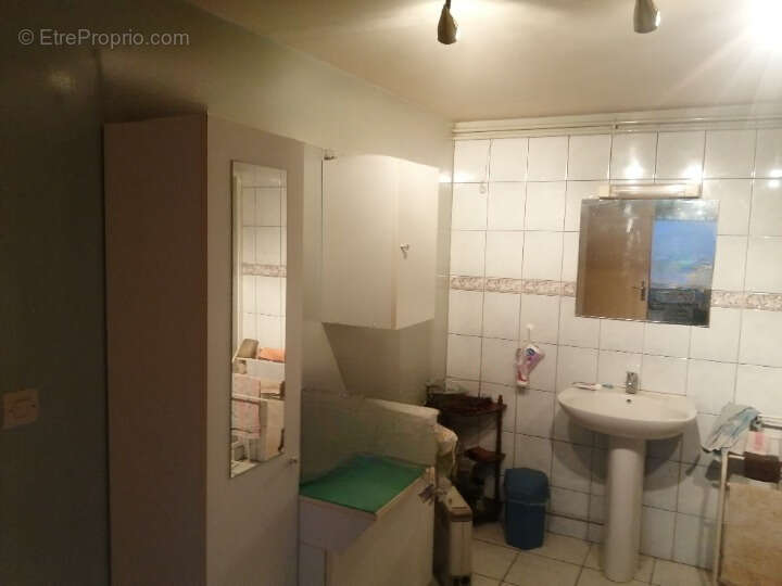 Maison à BUSSIERE-POITEVINE