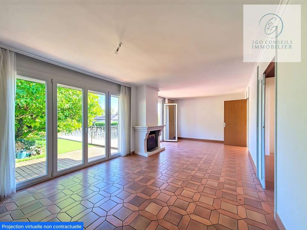 Maison à BOUXIERES-AUX-DAMES