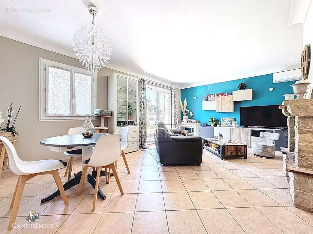 Maison à PEYMEINADE