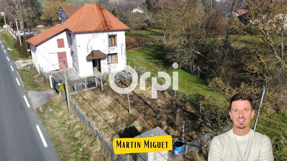 Maison à LA BATIE-MONTGASCON