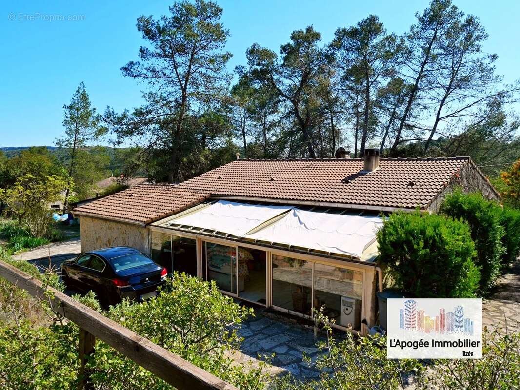 Maison à SAINT-JUST-ET-VACQUIERES