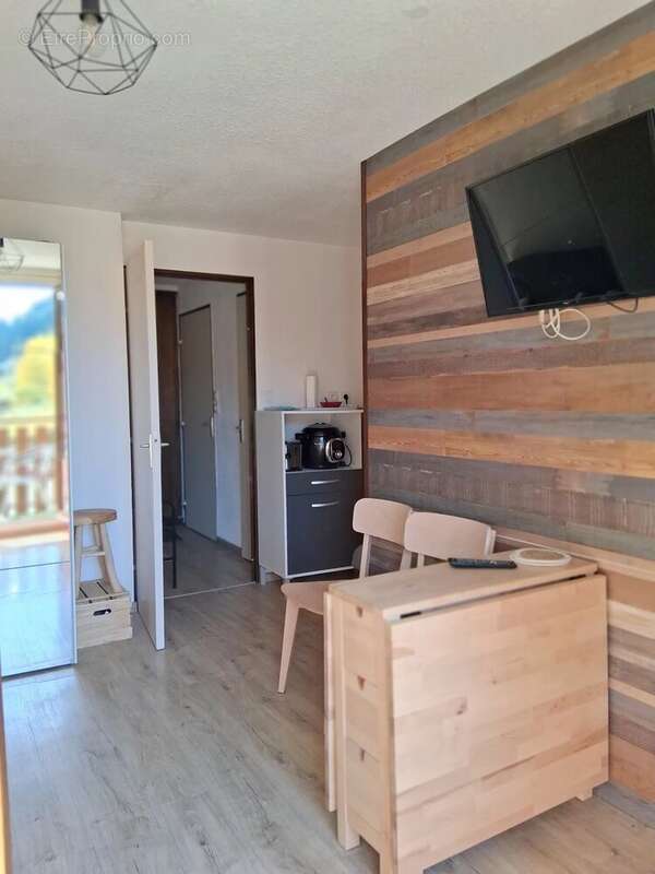 Appartement à LELEX