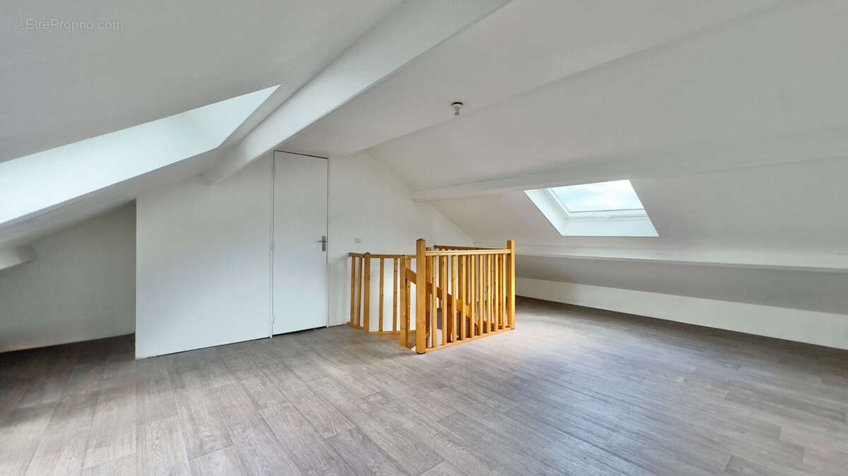 Appartement à SAVIGNY-SUR-ORGE