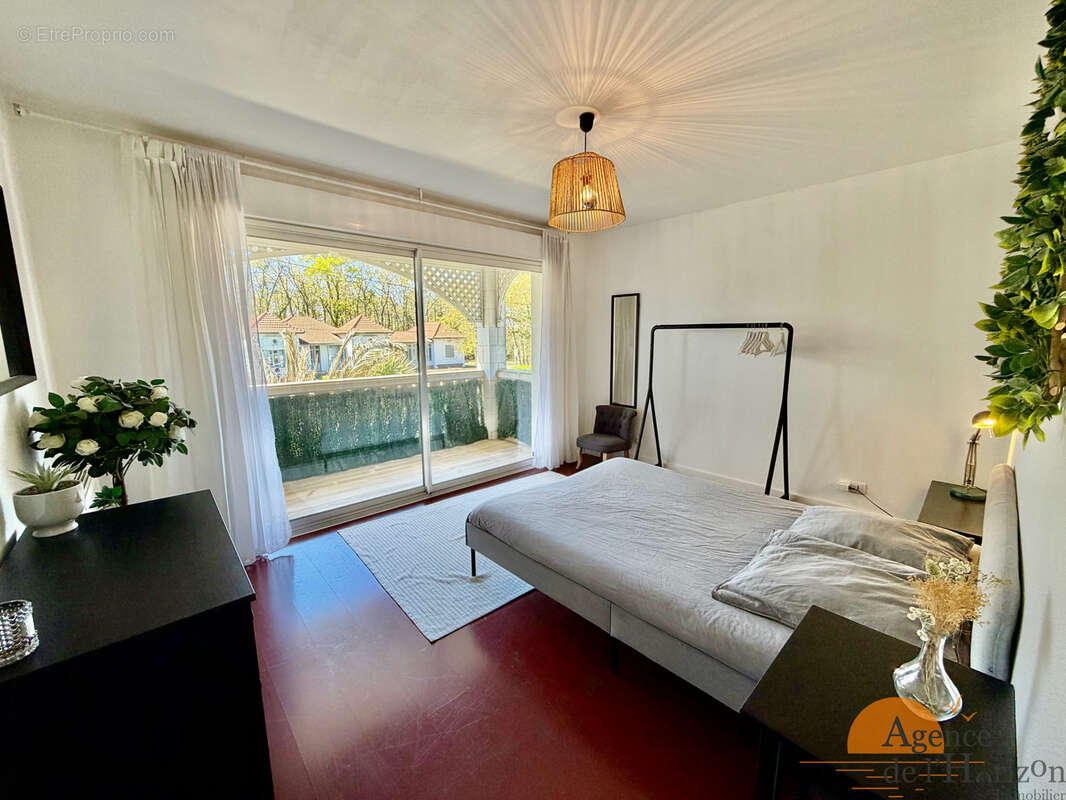 Appartement à LANTON