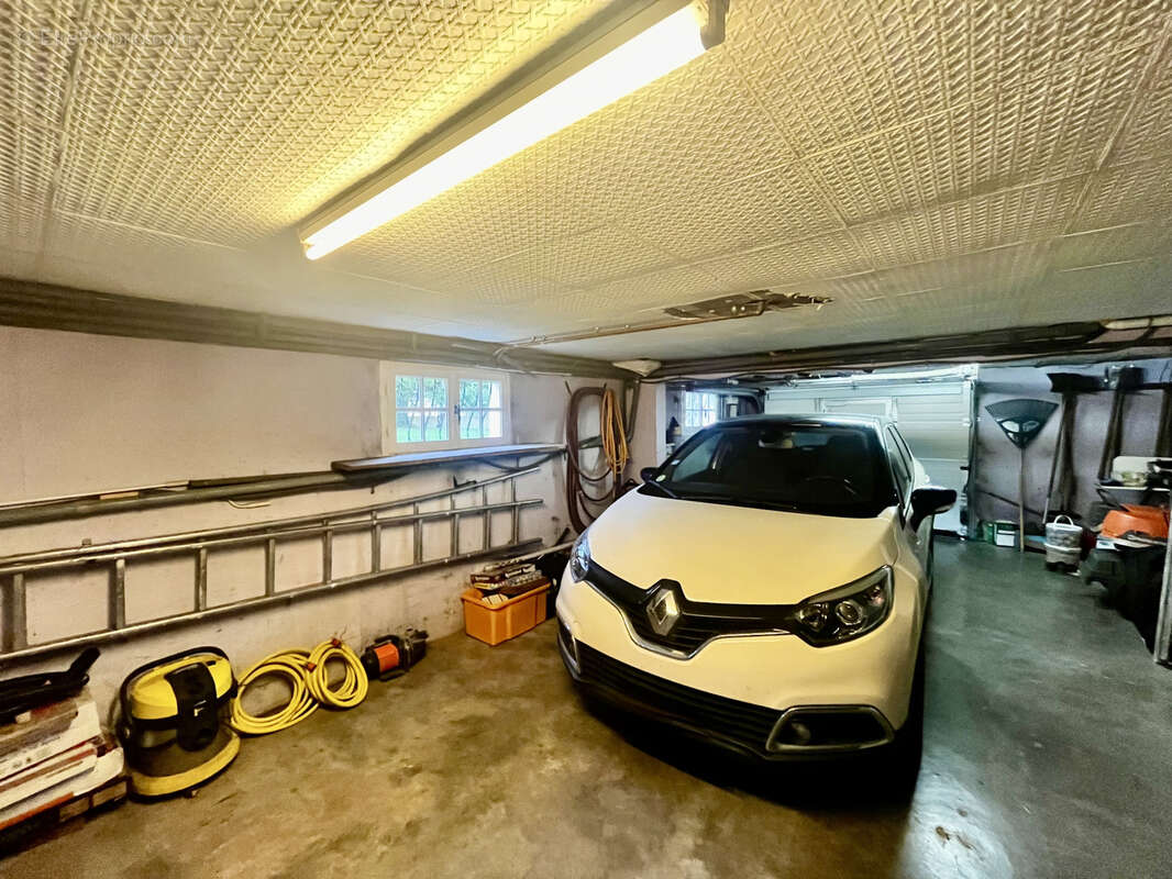 Maison à COULOMMIERS