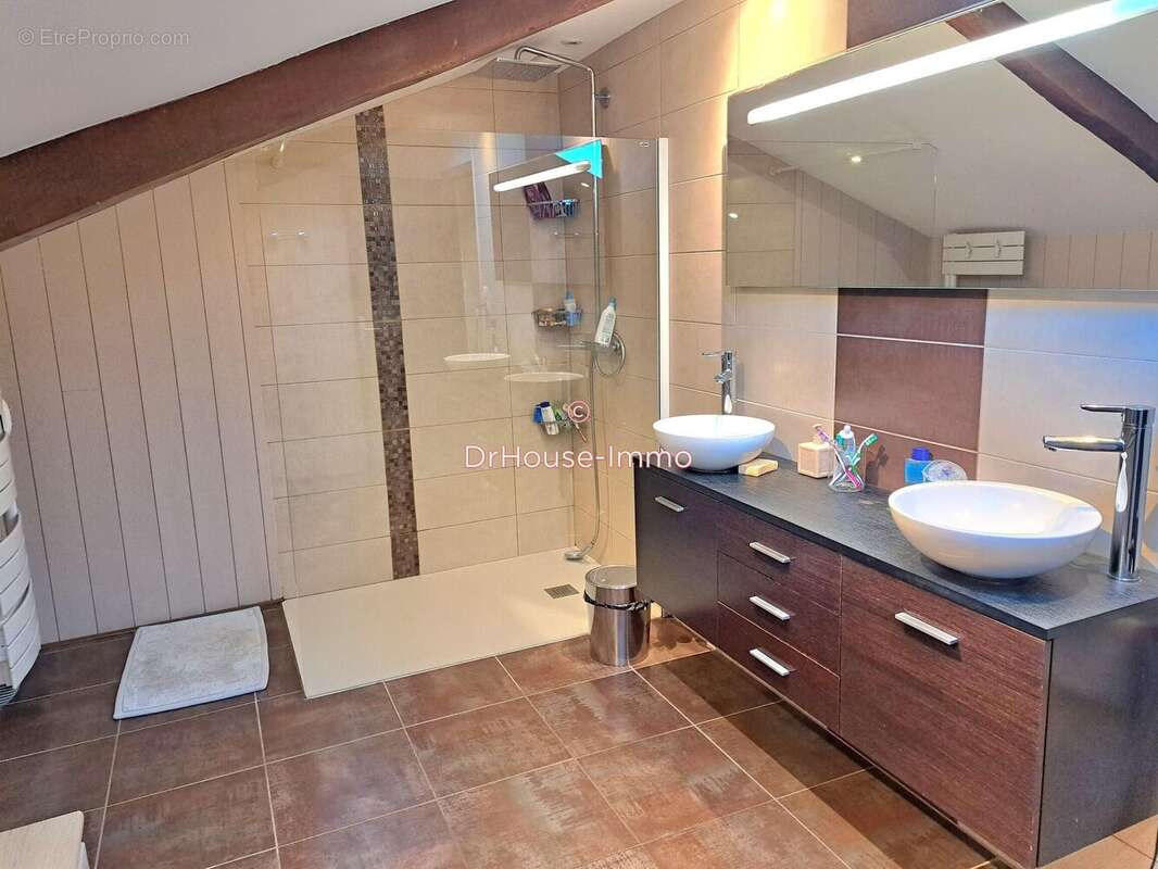 Maison à SION-LES-MINES