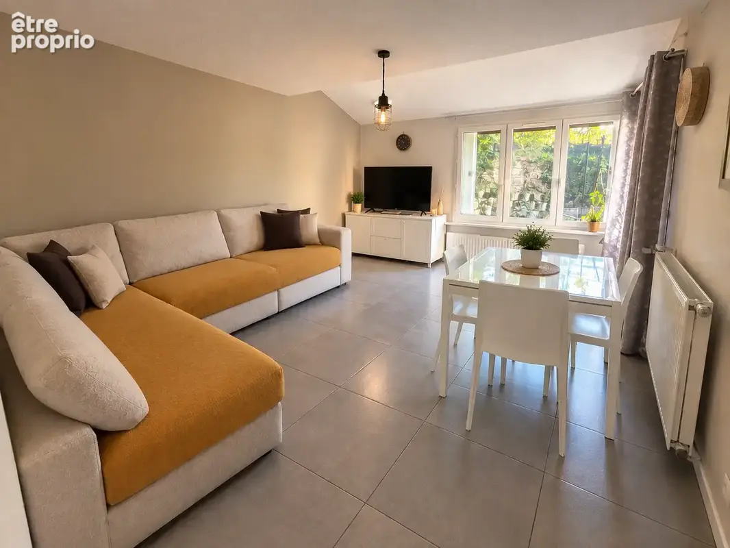 Maison de 95 m2 avec jardin et garage - photo 2