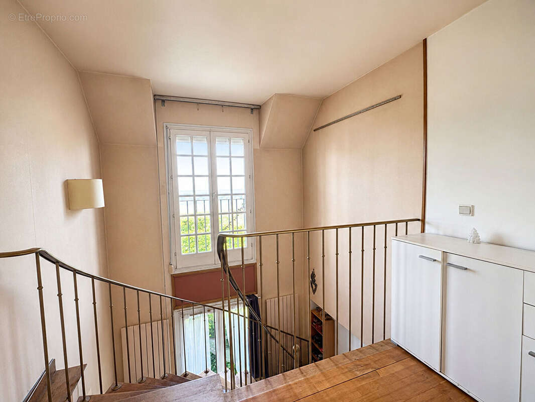 Maison 118m² à dammarie-les-lys - photo 5