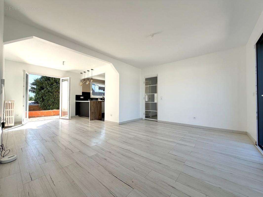 Maison à vendre 5 pièces AMIENS (80) - photo 3