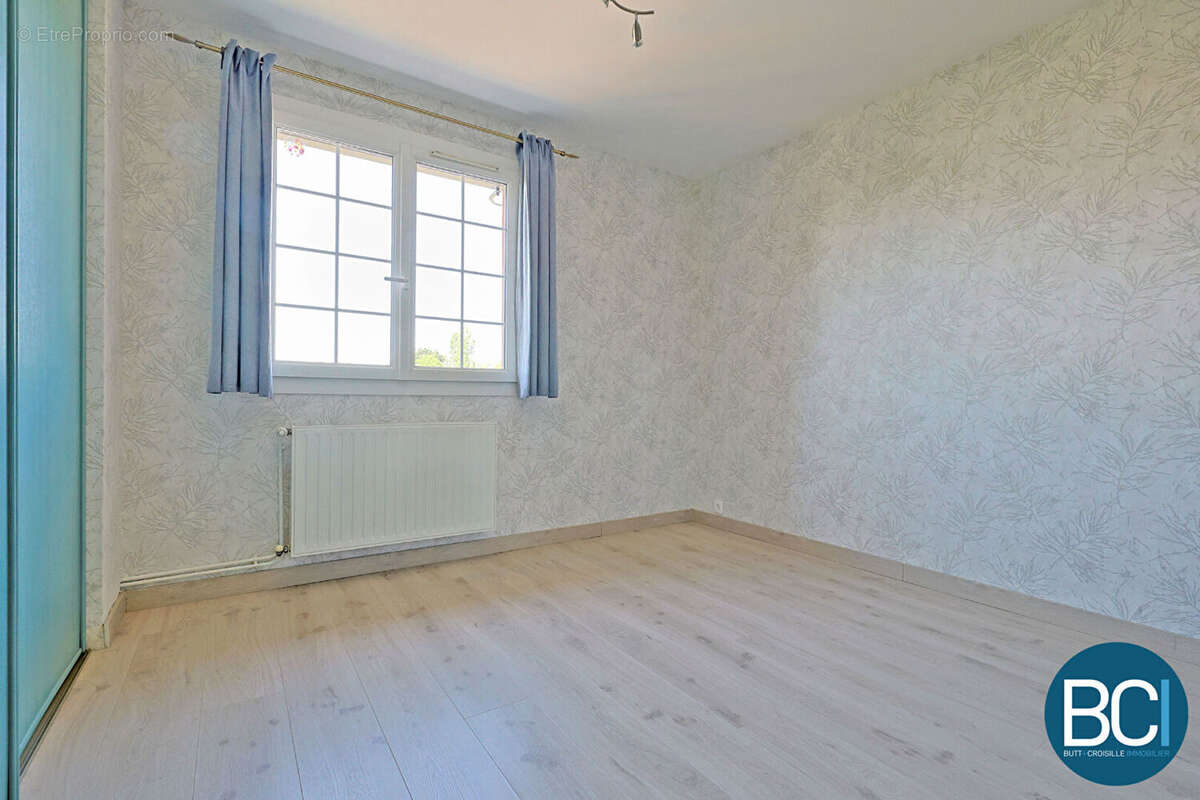 CHAMPENOUX - Maison 10 pièces -190 m2 - photo 11