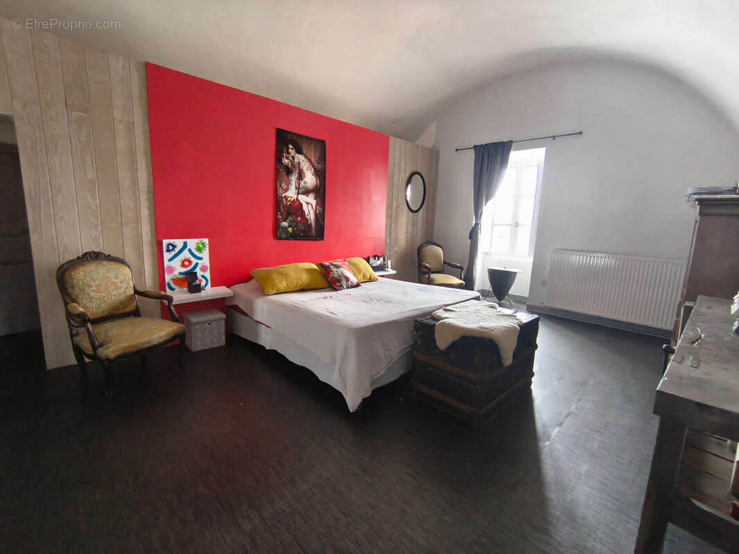 Maison à PONT-SAINT-ESPRIT