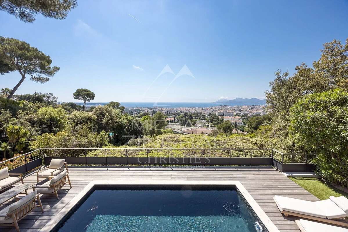 Maison à CANNES