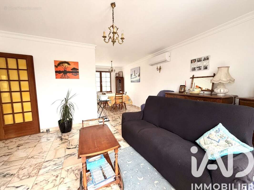 Photo 2 - Maison à JAUNAY-CLAN