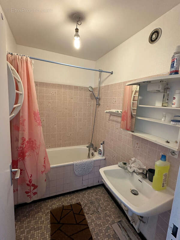 Appartement à IVRY-SUR-SEINE