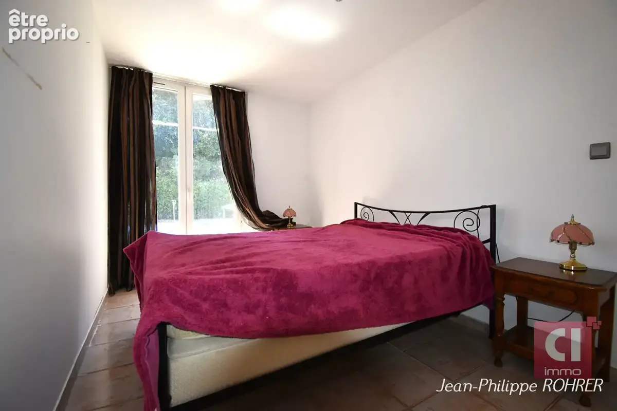 Sainte-anastasie-sur-issole propriété avec 2 dépendances, piscine et garage de 65 m² ? multiples possibilités - photo 16