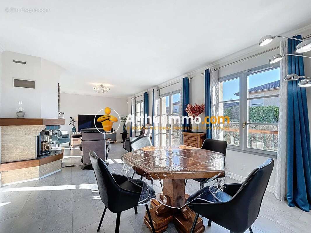 Vente Maison L'isle-d'abeau(38080) 379 000ï¿œ - photo 7